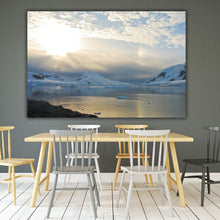 Load image into Gallery viewer, A stunning sunset